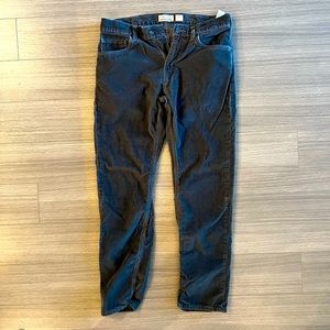 Patagonia mens charcoal gray corduroy 33x32 pants